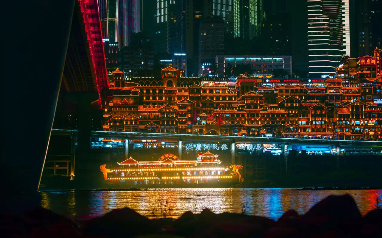 西南地区景观灯定制方案:从庭院灯到草坪灯的设计实践正文配图 1